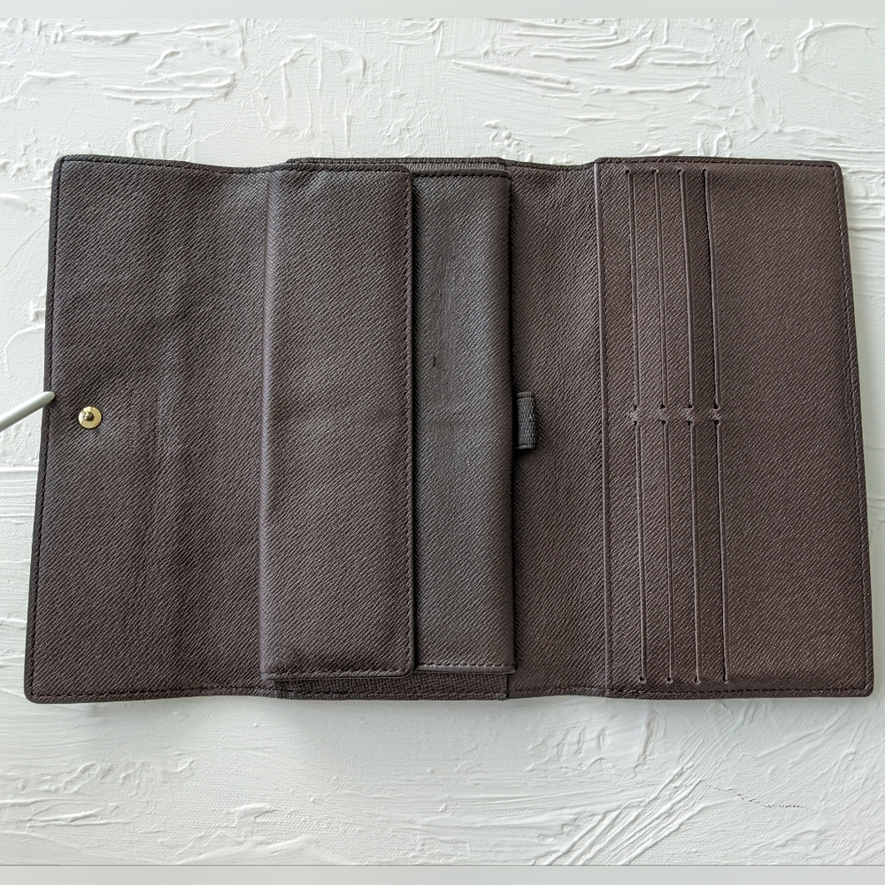 Louis Vuitton wallet - Picture 5 of 13